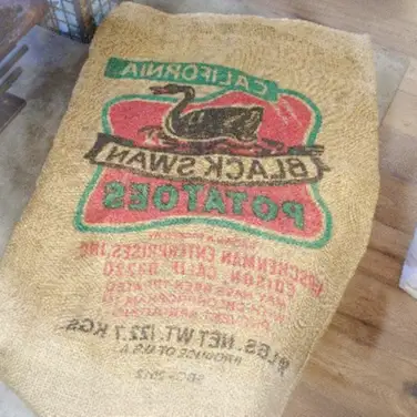 A20Sustainable20and20LongLasting20Bag20Made20of20Natural20Jute20and20Burlap A20Sustainable20and20LongLasting20Bag20Made20of20Natural20Jute20and20Burlap - ANTIQUITIESWAREHOUSES