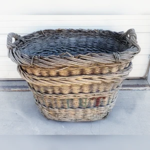An20Elegant20Handwoven20Basket20for20French20Champagne2020SaintCoulomb20Style - ANTIQUITIESWAREHOUSES