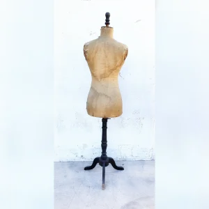 Antique20Sewing20Mannequin20in20the20Style20of20a20Master20Tailor - ANTIQUITIESWAREHOUSES