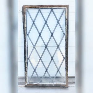 Beautiful20Rectangular20Window20with20Diamond20Panes - ANTIQUITIESWAREHOUSES