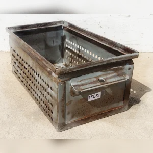 Box20for20HeavyDuty20Metal20with20Vents - ANTIQUITIESWAREHOUSES