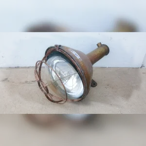 Brass20Wall20Light20with20an20Antiqued20Patina20from20an20Industrial20Era - ANTIQUITIESWAREHOUSES