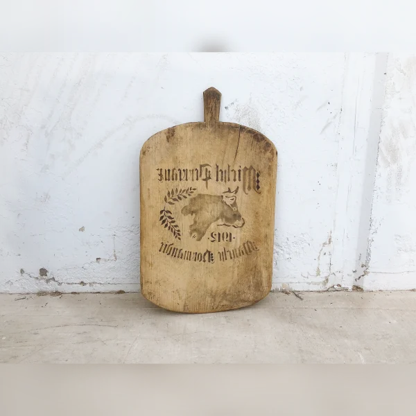 Breadboard20with20Artisanal20Stencils20in20a20Medium20French20Style - ANTIQUITIESWAREHOUSES
