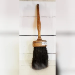 Brushes20Inspired20by20the20Past20for20Traditional20Artistry - ANTIQUITIESWAREHOUSES