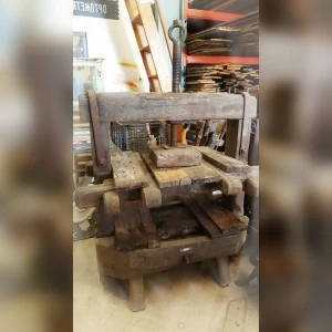 Cider20and20Wine20Press20from20Vintage20Oak - ANTIQUITIESWAREHOUSES