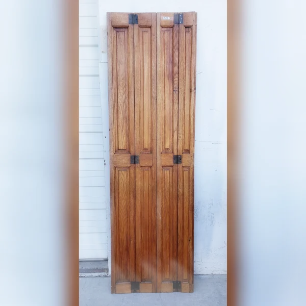 Classic20LongLasting20Shutters20in20the20Style20of20a20Castle Classic20LongLasting20Shutters20in20the20Style20of20a20Castle - ANTIQUITIESWAREHOUSES