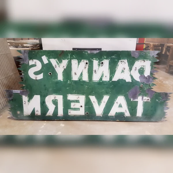 CustomMade20Pub20Sign20for20Dannys20Tavern2020Timeless20Bar20Decoration - ANTIQUITIESWAREHOUSES