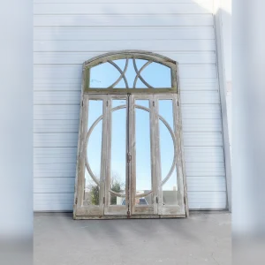Elegance20and20Circular20Accent20in20an20Arched20Mirrored20Window - ANTIQUITIESWAREHOUSES