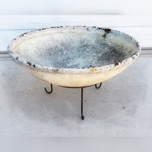 Elegant20Guhl20Round20Planter20on20a20Stand2020Contemporary20Outdoor20Accent - ANTIQUITIESWAREHOUSES