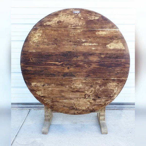 Elegant20and20longlasting20this20wine20tasting20table20is20handmade20from20wood Elegant20and20longlasting20this20wine20tasting20table20is20handmade20from20wood - ANTIQUITIESWAREHOUSES