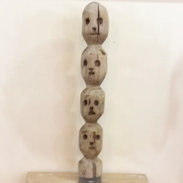 Folk20Art20Totem20Pole20Faces20Painted20by20Hand - ANTIQUITIESWAREHOUSES