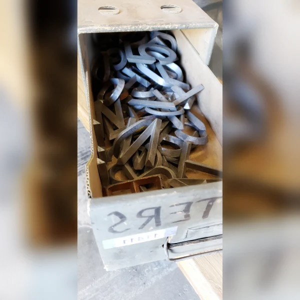 Metal20Letters20203520Alphabet20for20Home20Improvement20and20Decoration20Purchased20Separately - ANTIQUITIESWAREHOUSES