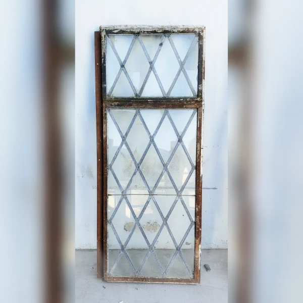 MidSized20Rectangular20Window20with20a20Beautiful20Diamond20Pane - ANTIQUITIESWAREHOUSES