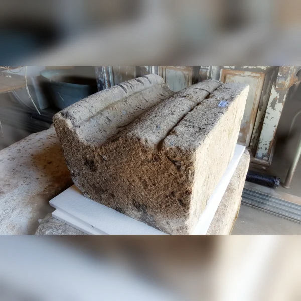 Miniature20Distressed20and20OneofaKind20Reclaimed20Cantera20Stone - ANTIQUITIESWAREHOUSES