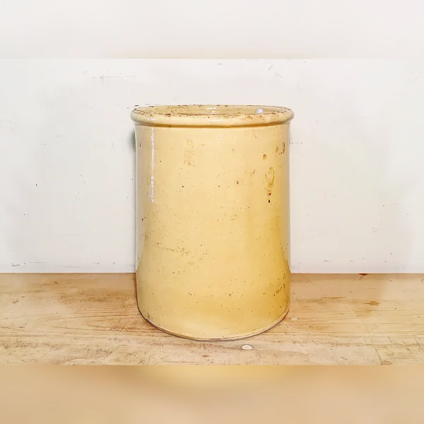 OldFashioned20Yellow20French20Jam20Jar20with20a20120Liter20Capacity - ANTIQUITIESWAREHOUSES