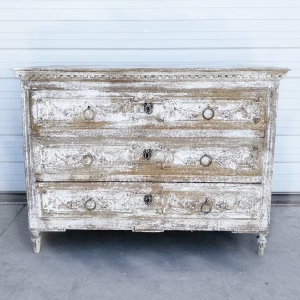 Painted20commode20dresser20with20three20drawers20circa201800 - ANTIQUITIESWAREHOUSES