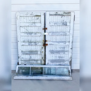 Rustic20Charm2020Vintage20White20Barn20Doors2020Transom - ANTIQUITIESWAREHOUSES