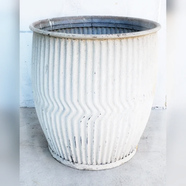 Rustic20Garden20Charm2020A20Vintage20Galvanized20Washtub20Planter - ANTIQUITIESWAREHOUSES