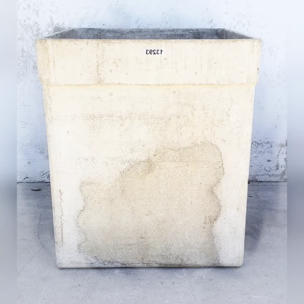 Sleek20Outdoor20Design2020Contemporary20Square20Guhl20Planter - ANTIQUITIESWAREHOUSES