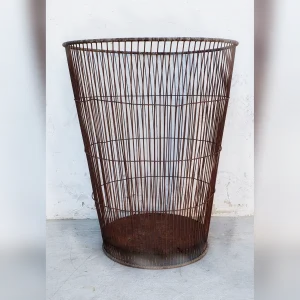 Strong20Tall20Wire20Basket20for20Organizing20Your20Home - ANTIQUITIESWAREHOUSES