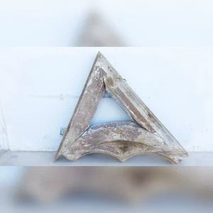 Stylish20Wall20Dcor2020Uniquely20Made20Wooden20Triangles - ANTIQUITIESWAREHOUSES