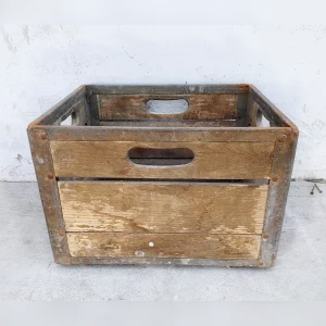 The20Farmhouse20Storage20Basket2020A20Rustic20Wooden20Milk20Crate - ANTIQUITIESWAREHOUSES